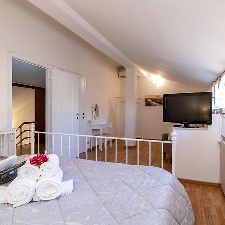 Attico Quarto Di Luna Верона Экстерьер фото