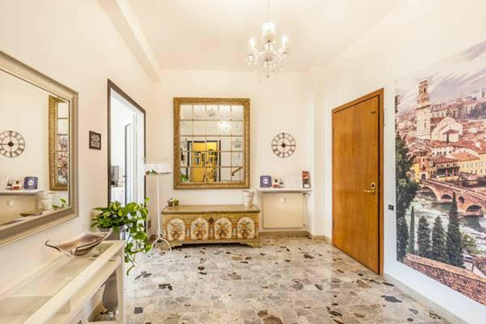 Attico Quarto Di Luna Верона Экстерьер фото
